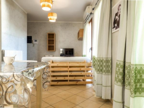 Jeremy House 53 - Klodge Olbia